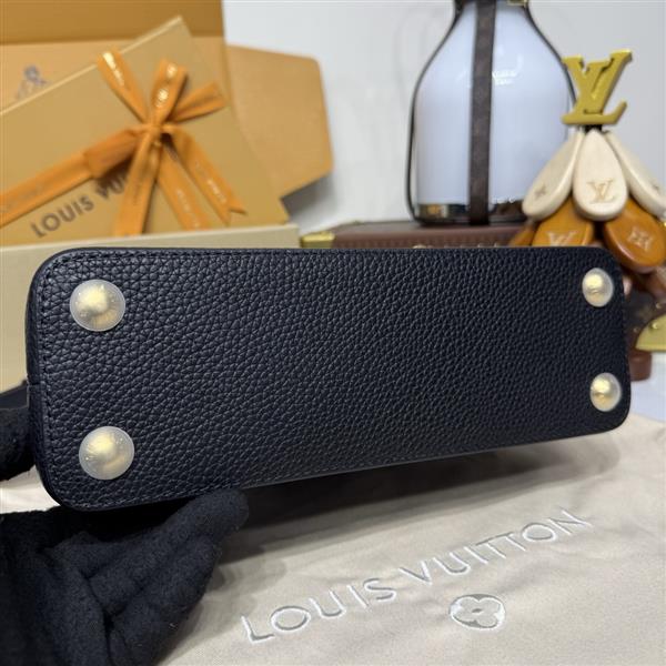 2026120164253819 270